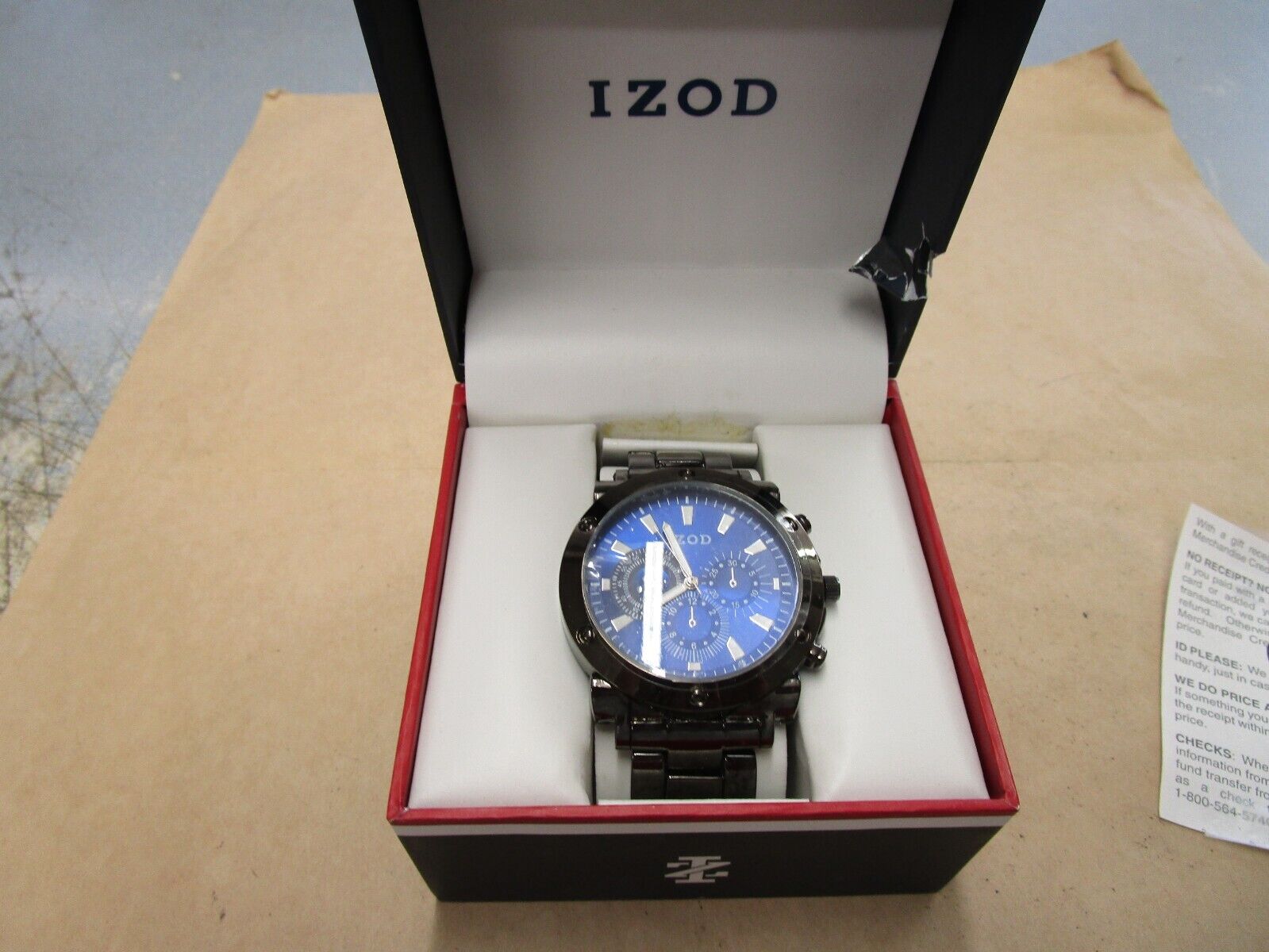 Izod watch sale price