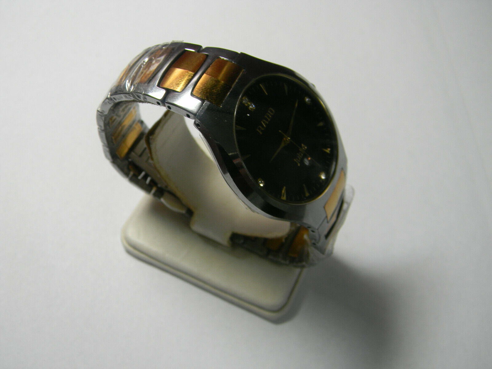 Rado Jubile 180.0286.5 Scratch Proof water sealed sapphire 