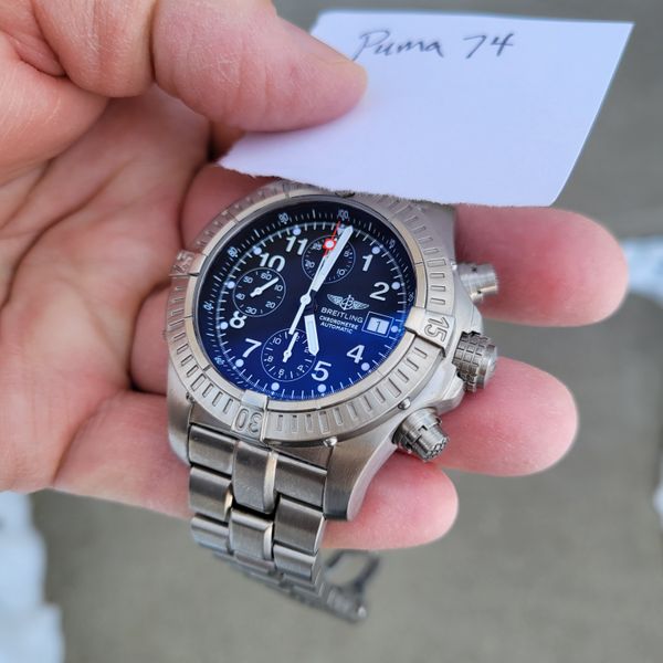 breitling chrono avenger e13360