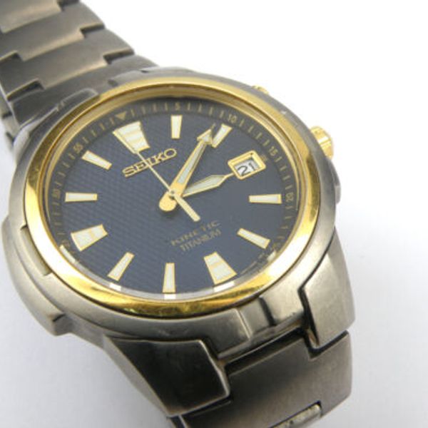 Mens Seiko Kinetic Titanium Watch 5M42-0L60 - 100m - NEW