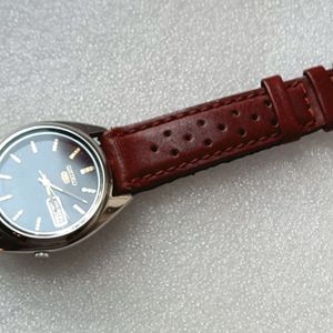 Seiko 5 Orologio Automatico Uomo SNKK31 - Acciaio, Quadrante Nero, Calendario Giorno/data, Movimento 7S26