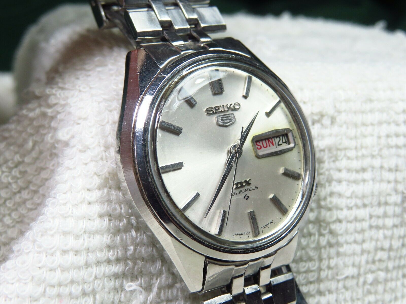 Vintage 1967 SEIKO 5 DX Automatic watch [ 6106- 7030] | WatchCharts  Marketplace