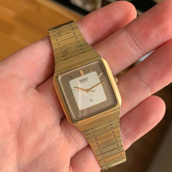Vintage Seiko 6030-5490 Gold Quartz Watch from Nov 1982 - Running