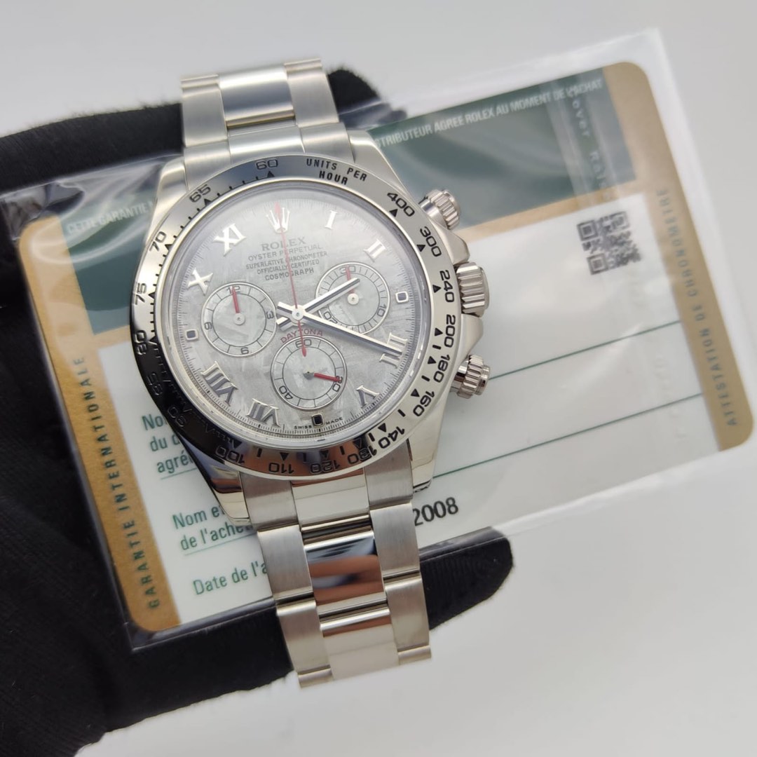 Rolex daytona shop red hands