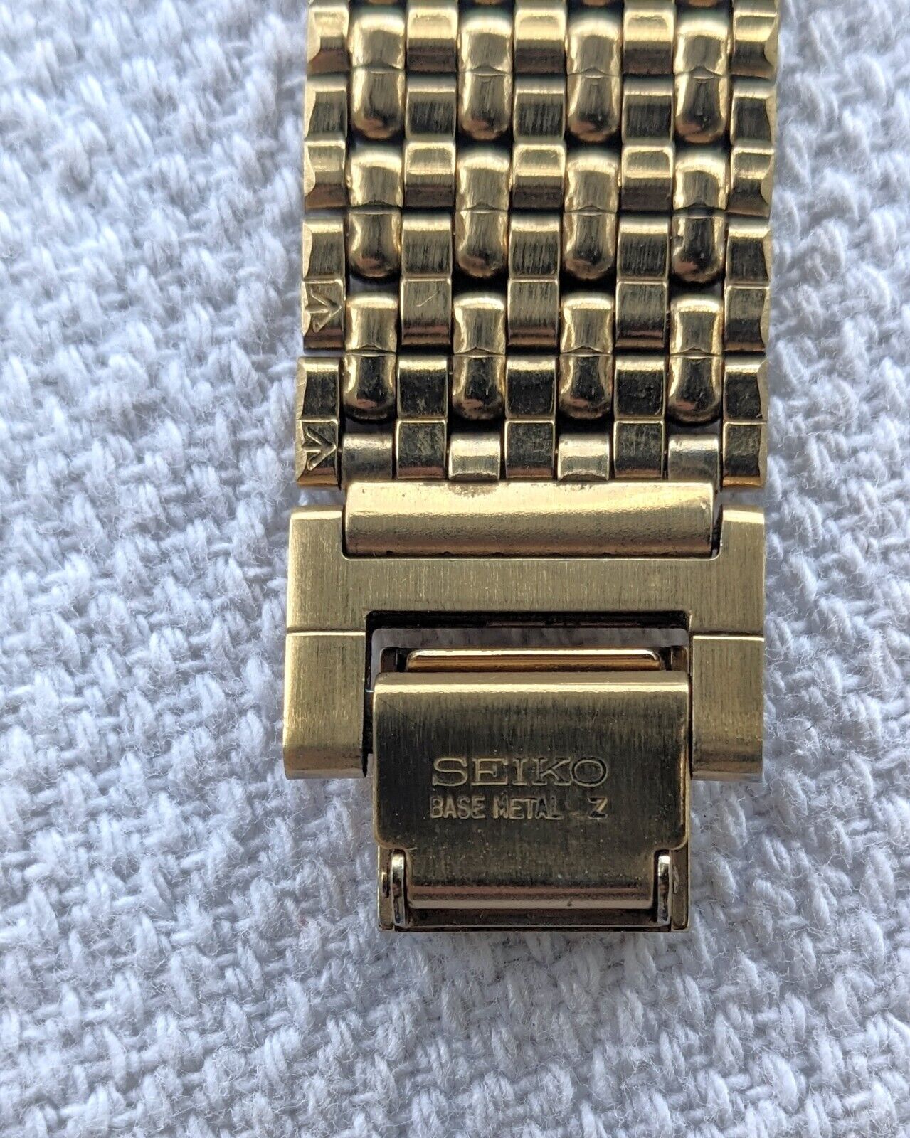 Vintage Mens Seiko Moonphase Watch Model 7F38-7030 | WatchCharts