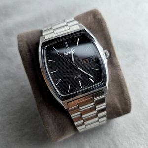 WTS] Seiko Spirit 7N43-7180 Textured Dial Stainless Steel Watch