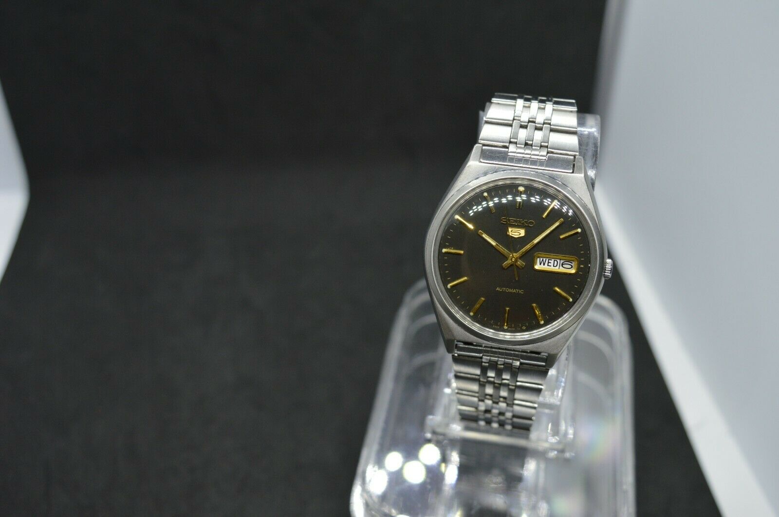 Beautiful Vintage Seiko 6309 8970 Automatic Bracelet Day Date Watch April  1985 | WatchCharts
