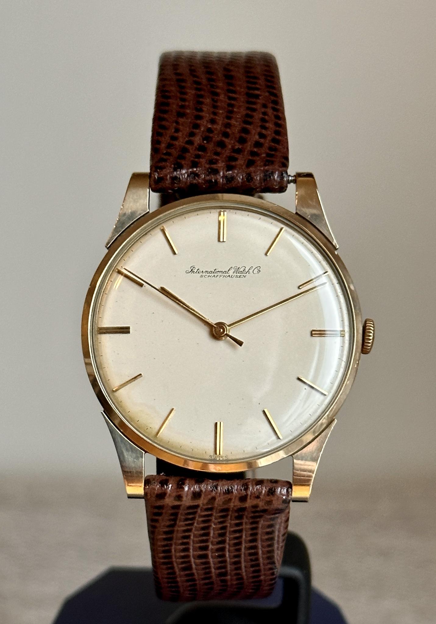 1 250 USD FS IWC Solid 18K Gold Unpolished Isomura Case Cal. 401