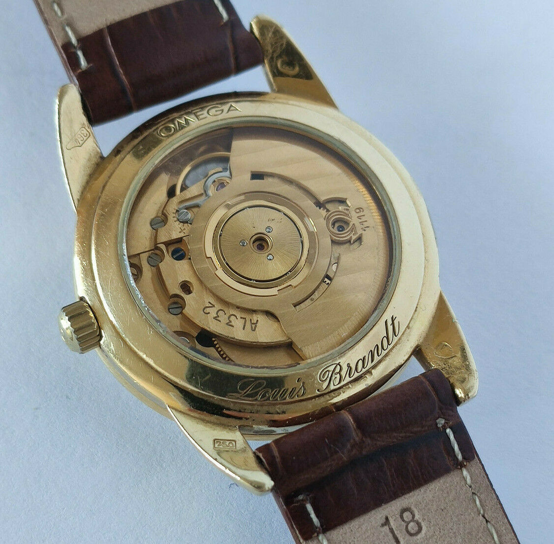 OMEGA Louis Brandt Date 18KT Solid Gold Automatic Watch 166.0300