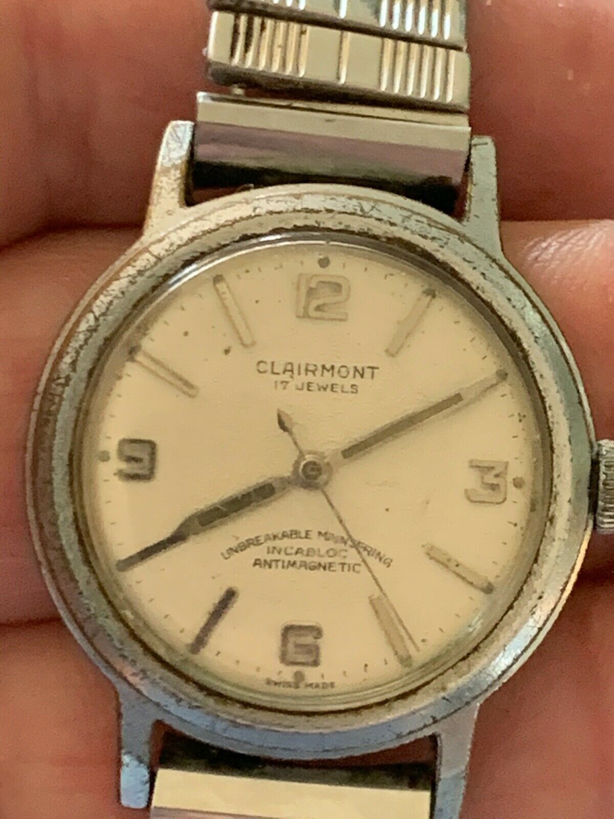 Vintage Swiss Made Clairmont 17 j Wind up watch Incablock