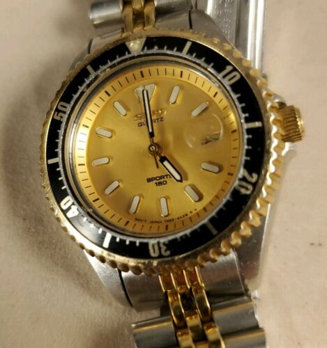 Rare Retro Seiko 7N82-6A20 women's sports 150 gold black quartz