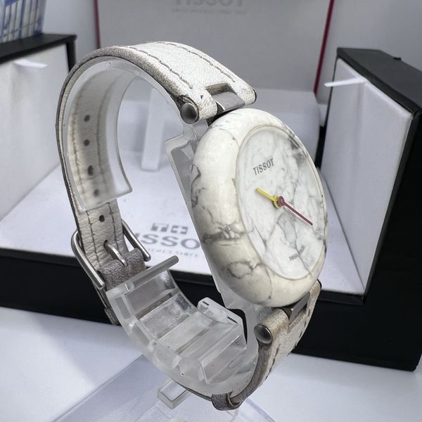 Montre Tissot Rockwatch R150 Vintage En Pierre - Fonctionne Parfaitement, Années 80