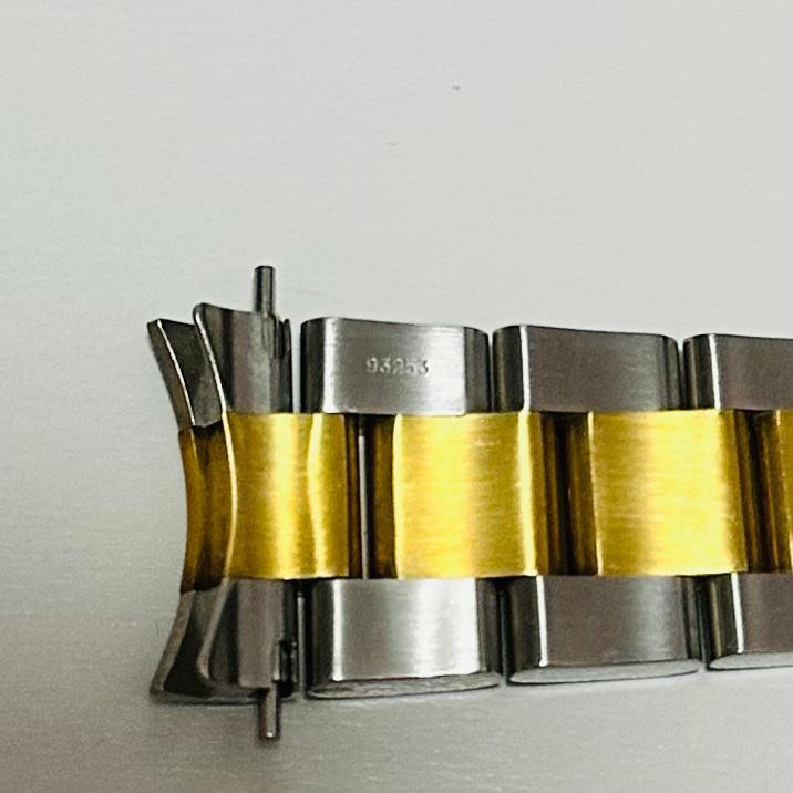 ターです。 ORIGINAL ROLEX HALF GOLD SUBMARINER BRACELET (93253) - TOTAL 11