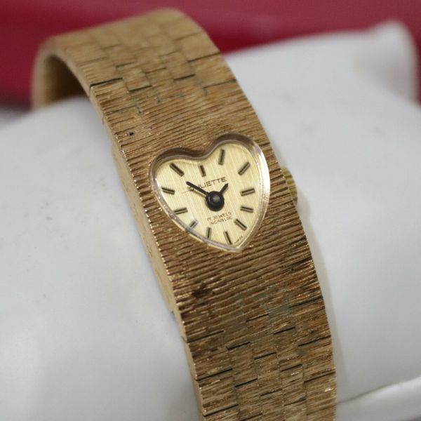 Vintage Juliette 17 Jewels Incabloc Ladies Heart Watch Self