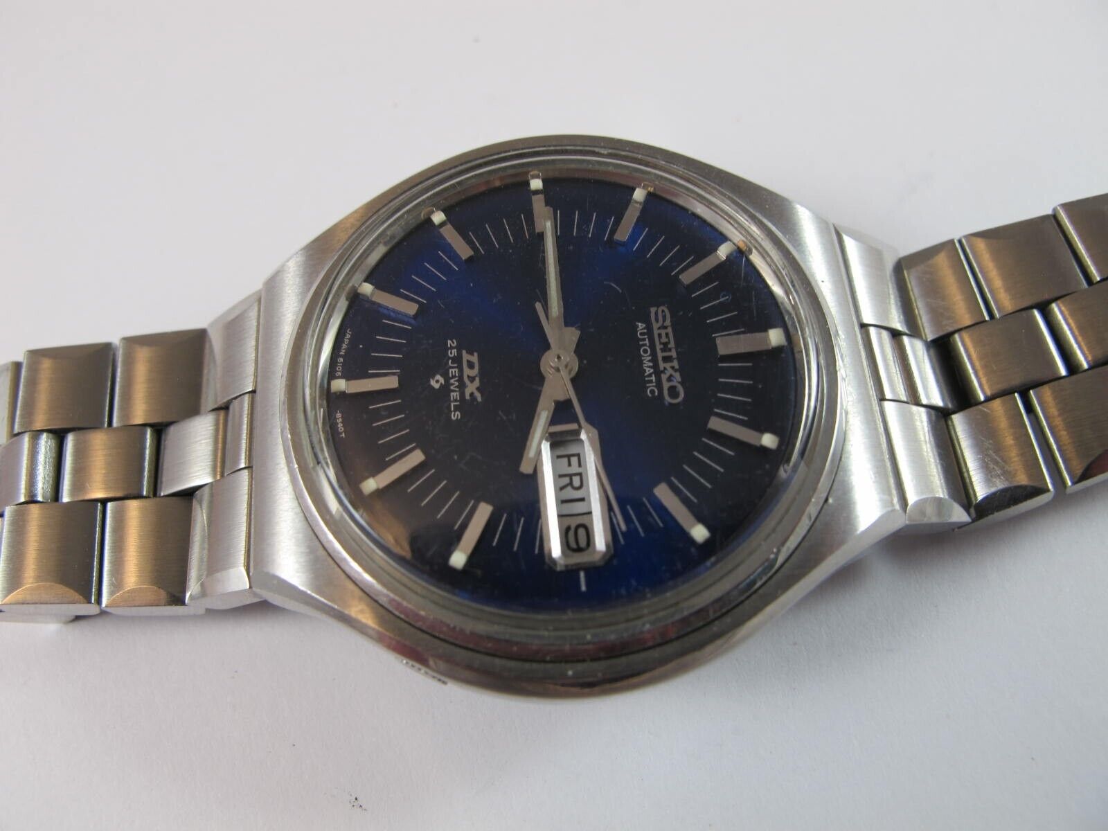 Seiko Sea Lion 6106-8490 Price as of April 2025 | WatchCharts
