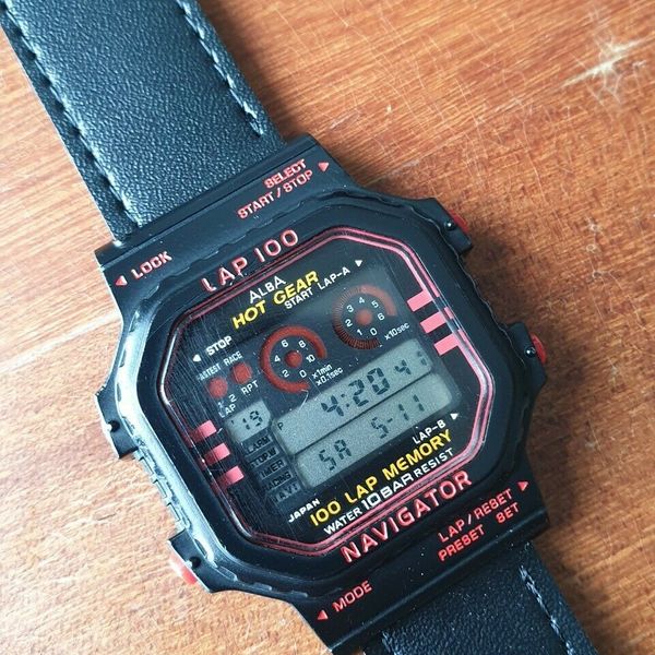 Vintage Rare Seiko Alba W358-4A00 Hot Hear Navigator Japan Digital