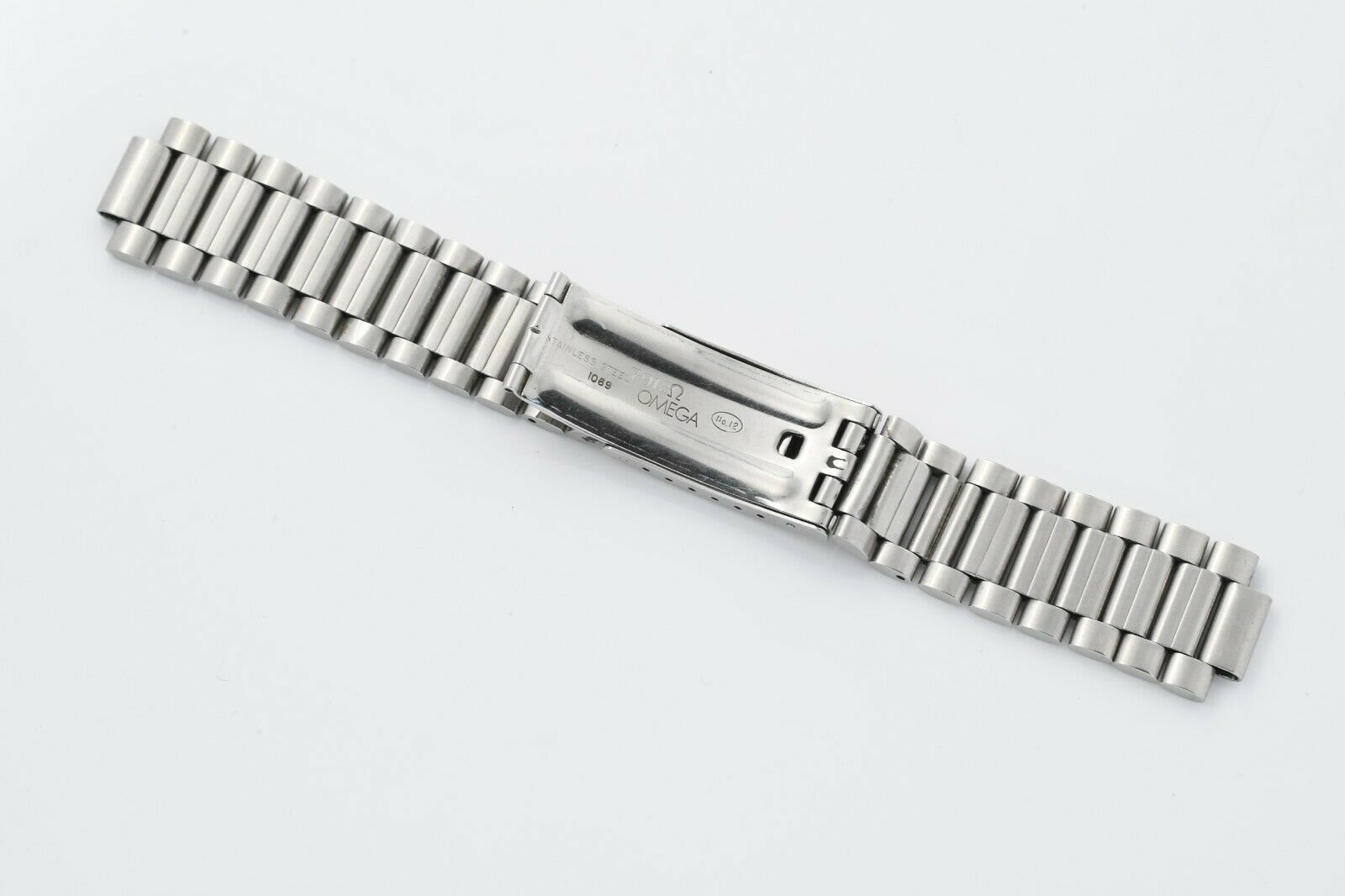 Omega discount 1069 bracelet