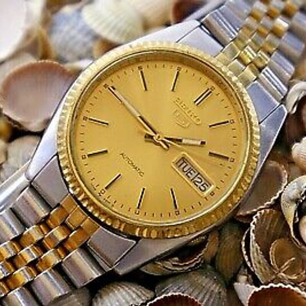 Seiko 7009-3110 Japan automatic watch 1510 | WatchCharts Marketplace