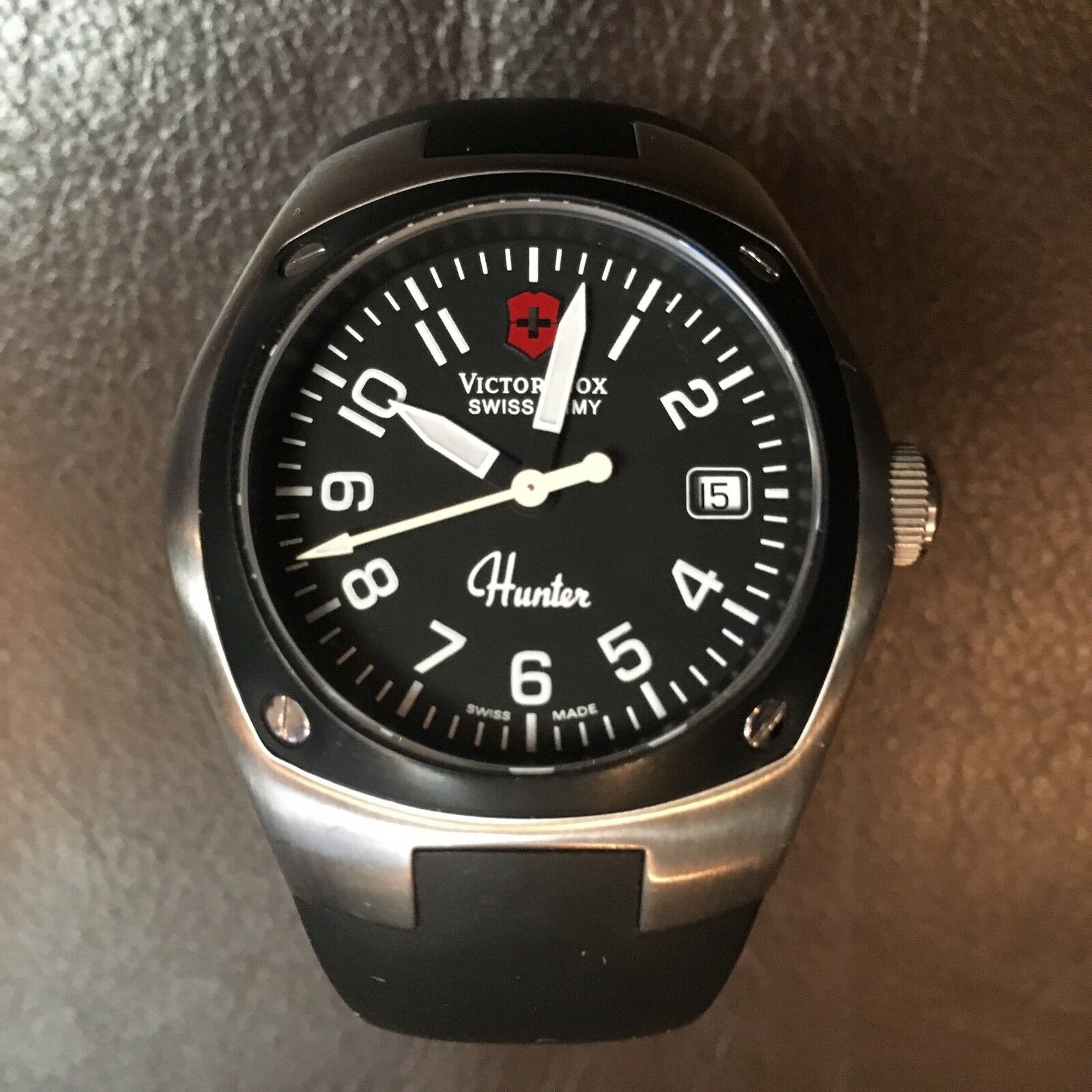 Swiss army hunter discount watch