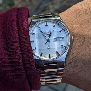 ri.ページ 3863-8000] Quartz QR 1973 : r/Seiko