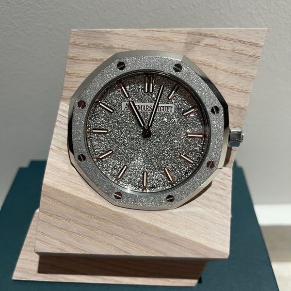 Audemars Piguet Royal Oak Quartz AP Table Clock 2024 Frosted ...