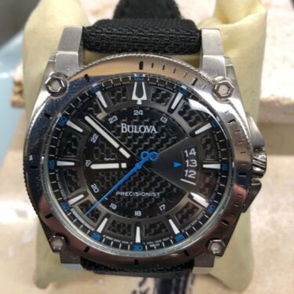 BULOVA PRECISIONIST 96B132 TITANIUM CASE MEN'S WATCH SPORT 300 M Needs