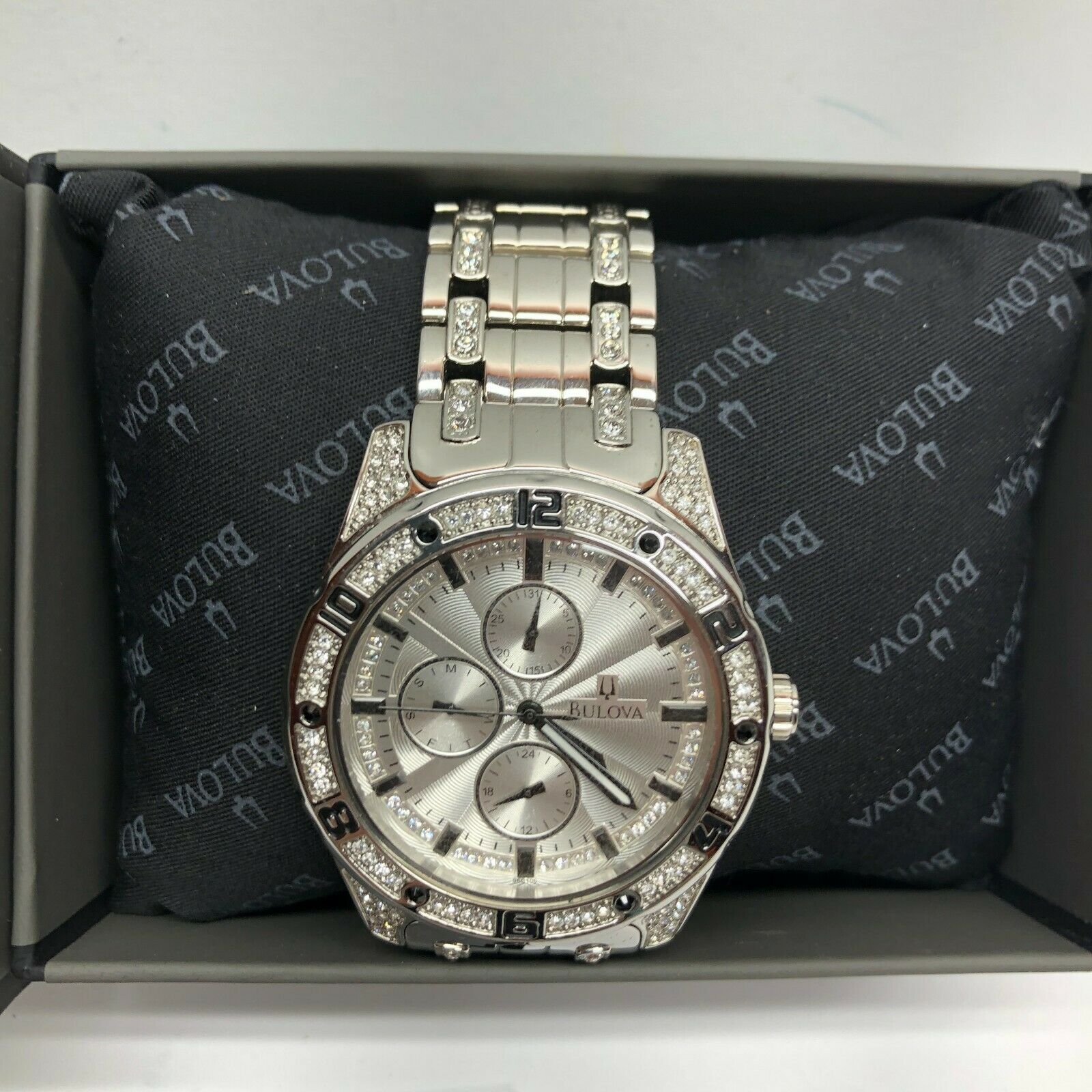 Bulova c8331084 2025