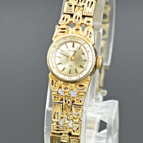 VINTAGE SEIKO 11-0549 MECHANICAL WOMEN'S GOLD TONE WRIST WATCH ...