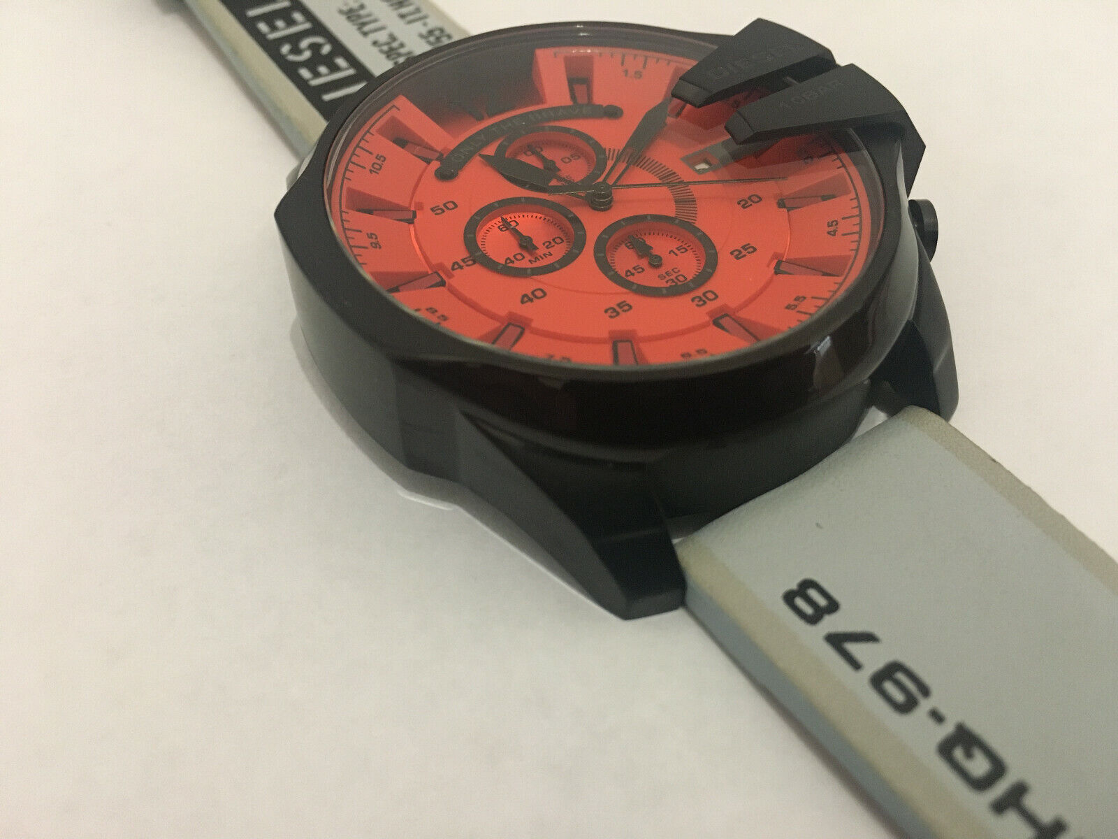 Diesel Men's DZ4535 Mega Chief Grey Leather Orange Dial