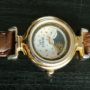 VINTAGE BRIEUX ELEGANT SUN MOON PHASE DIAL QUARTZ WOMEN'S 2T