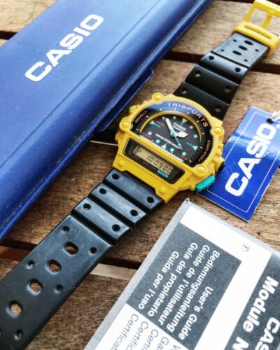 CASIO TRI-10W TRISPORTS アナログとデジタル腕時計 Vintage CASIO TRISPORTS Triathlon SPORT Watch TRI-10W 90s