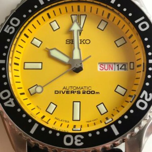 SKXA35 NOS SEIKO AUTOMATIC YELLOW DIAL BLACK RUBBER 200M RARE ...