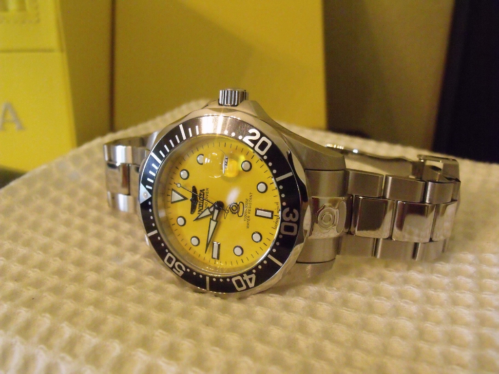 invicta 3048