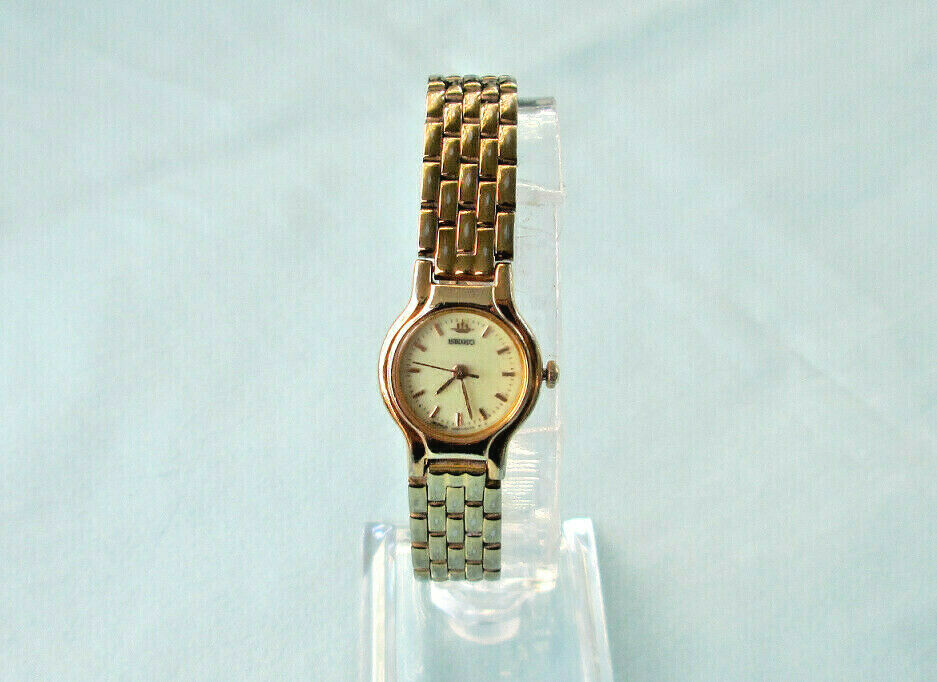 Women's Seiko Quartz Dress Watch Gold Tone Model V401-1320 Preowned  Serviced | WatchCharts