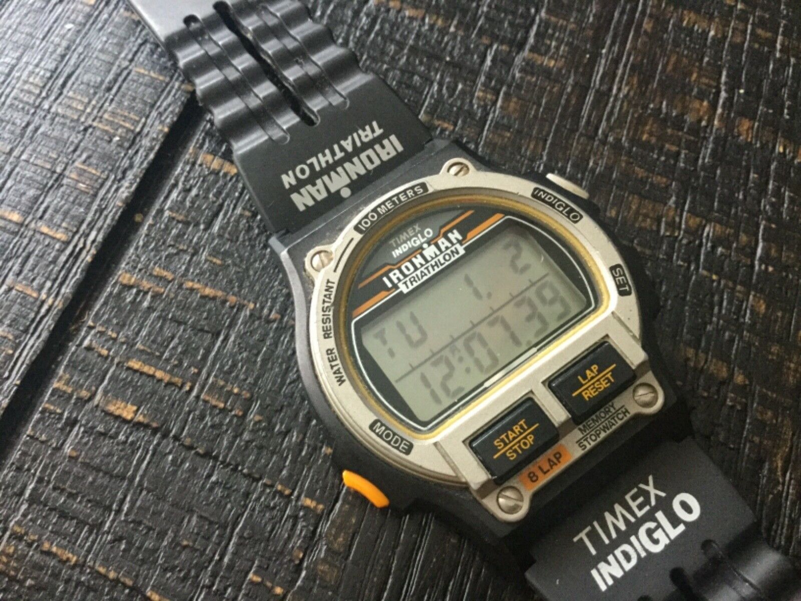 1993 Vintage Mens Timex Iron Man Triathlon 8 Lap 731-A Watch