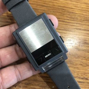 Rare Fully Working Seiko B010-4000 Drum Machine Digital Watch | WatchCharts