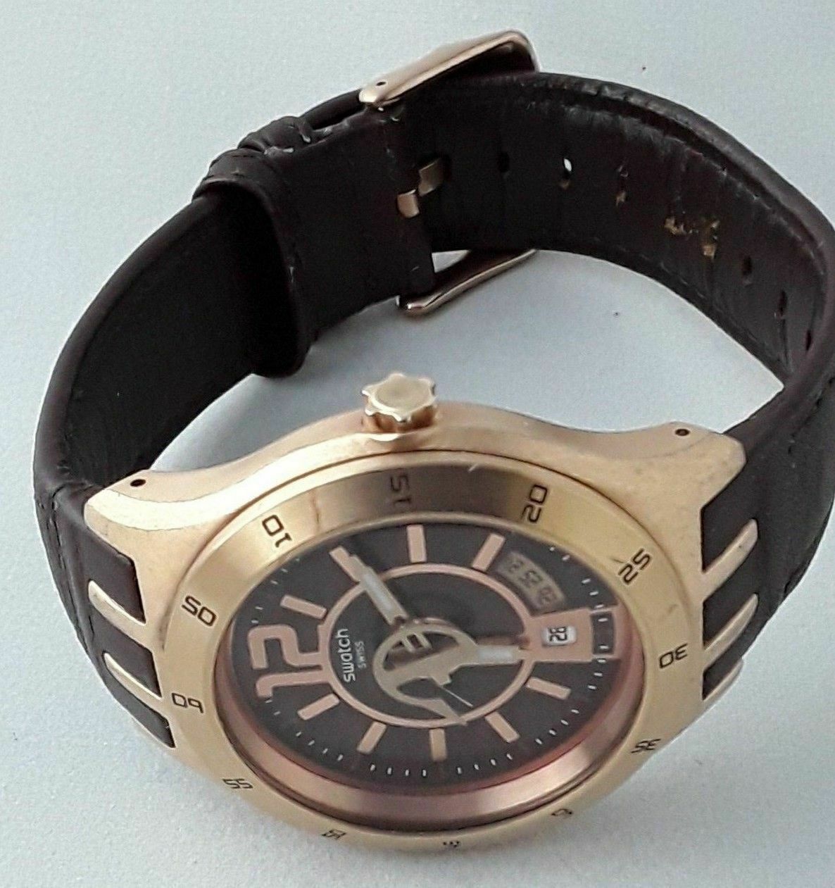 IN A WARM MODE - YTG400 - Swatch® Official Store