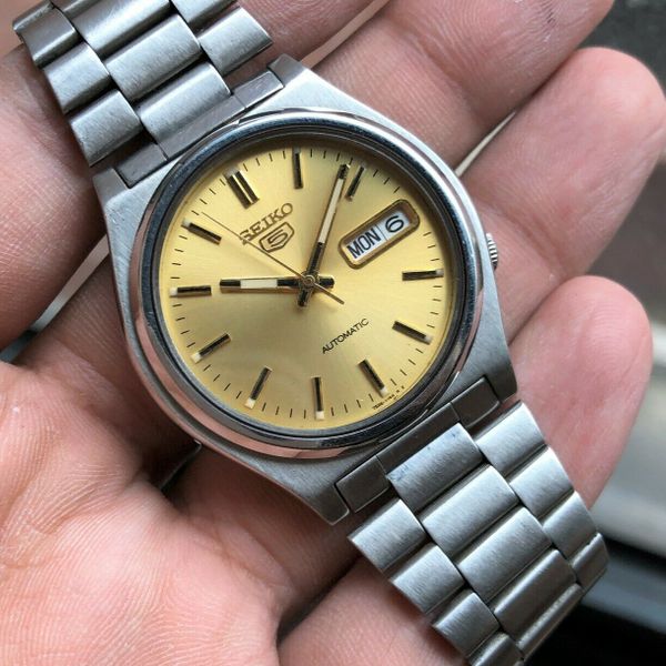 Seiko 5 1997 SKXN97 Sunburst GOLDEN Stunning dial Vintage 7S26