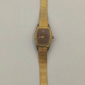 Vintage Seiko 2020-6440 RO Ladies Model - Seiko Gold Tone Art Deco