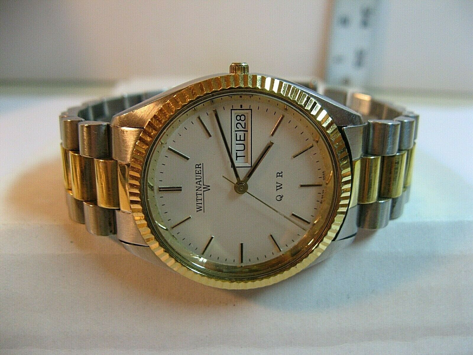 【送料無料ライン/39ショップ】 MEN'S JEWEL 7 QWR WITTNAUER VINTAGE SWISS WATCH/GOOD QTZ. 時計
