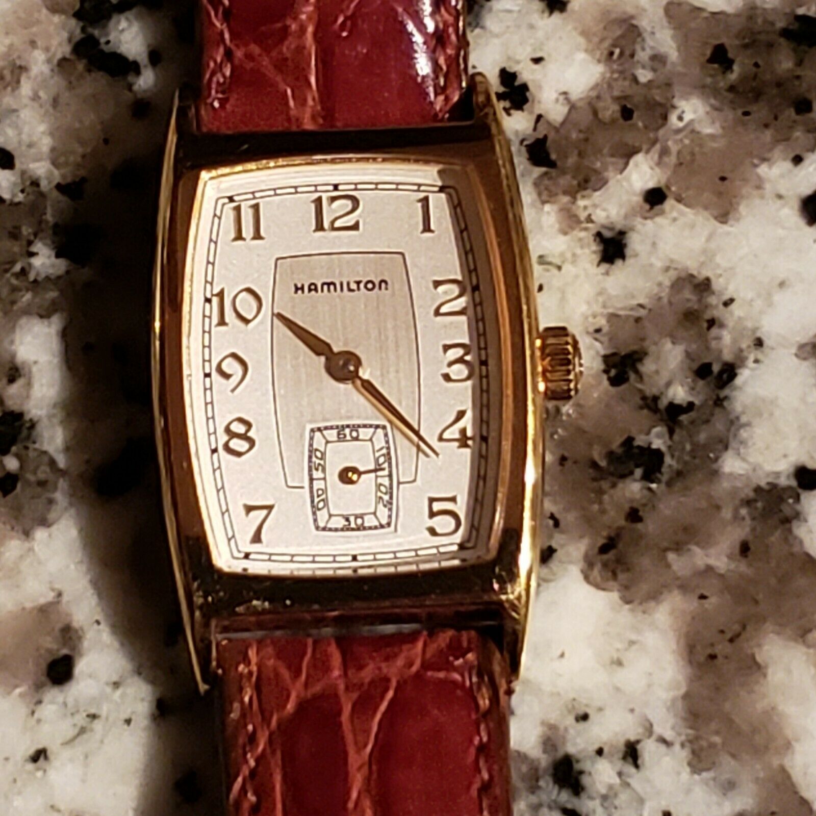 VTG Hamilton Swiss Quartz 6262 Registered Edition Tank Style