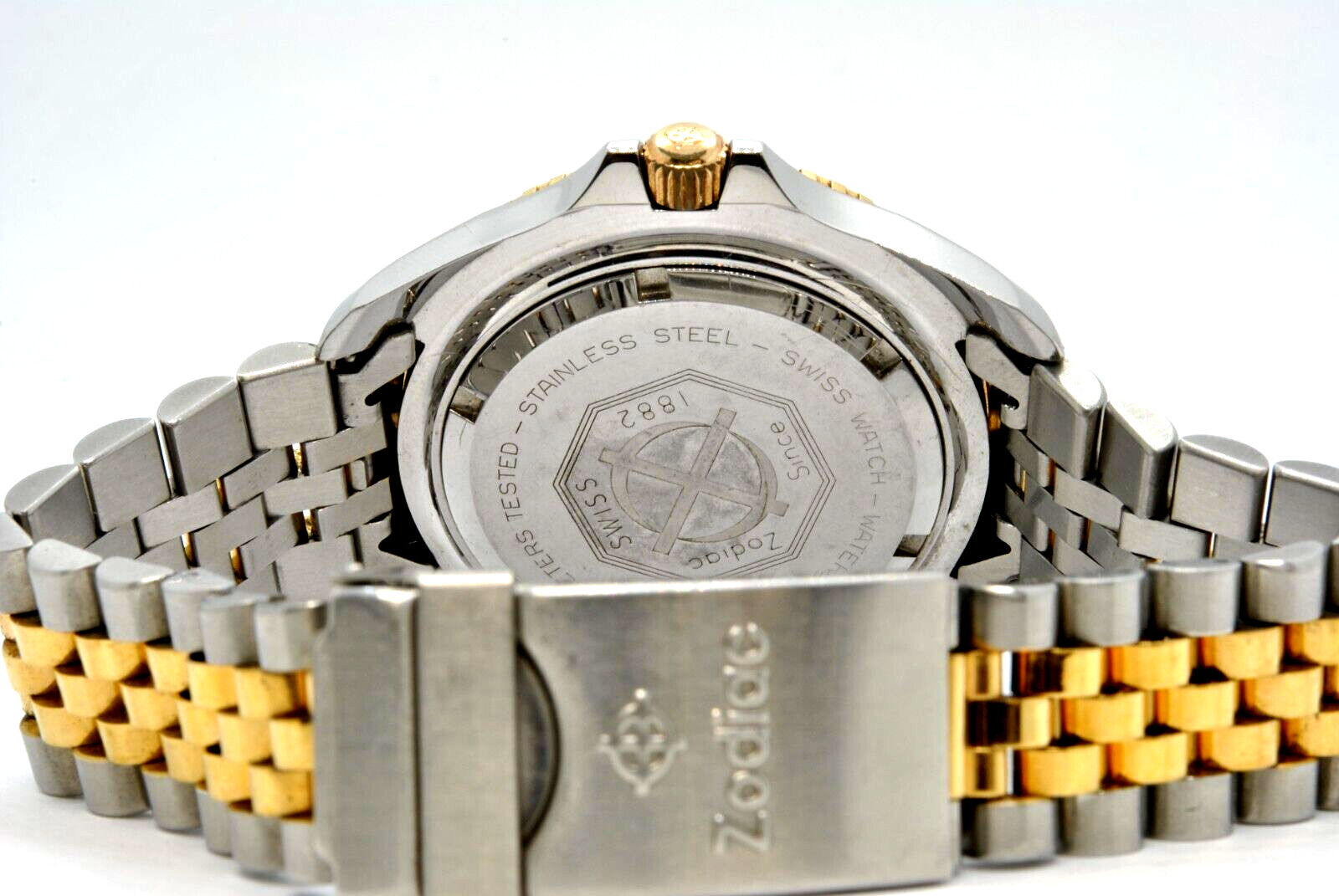 Zodiac Red Dot 106.22.06 Professional 200m Gold & Steel Quartz