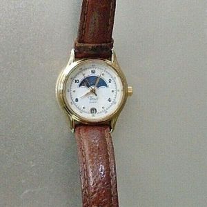 Vintage Timex Water Resistant 364 T Cell Quartz Sun Moon