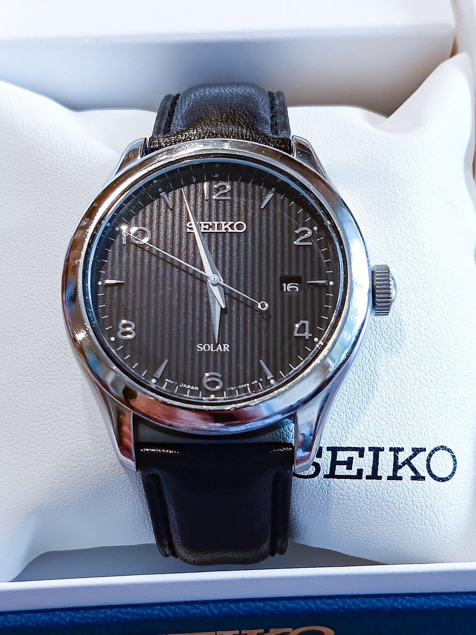 WTS] Seiko SNE495 (V157-0CN0) Solar Dress Watch 