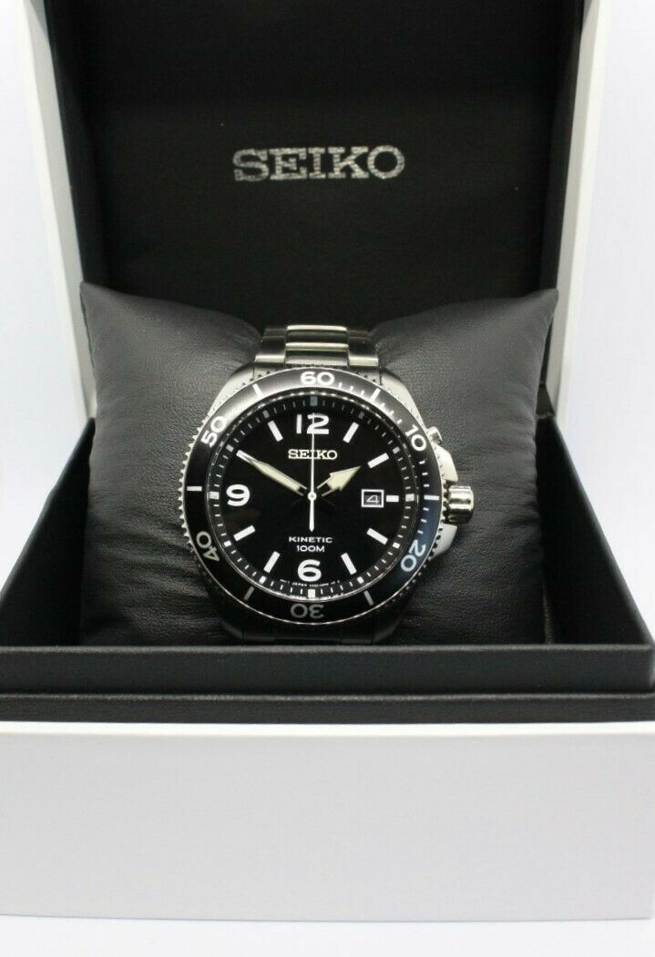 Seiko - Kinetic Quartz 5M82-0AY0 on bracelet | WatchCharts Marketplace