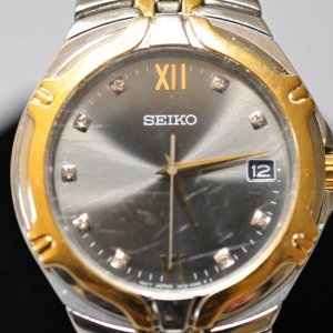 Seiko 7N42-6C10 Mens STAINLESS & Gold Plate Bracelet Watch NEW BATTERY |  WatchCharts