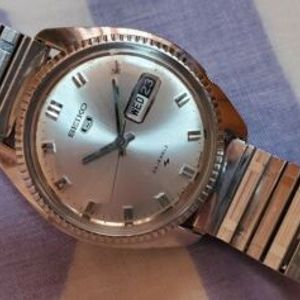 Vintage 1968's Seiko 5 5126-8050 Automatic Watch Day-Date Automatic Watch |  WatchCharts