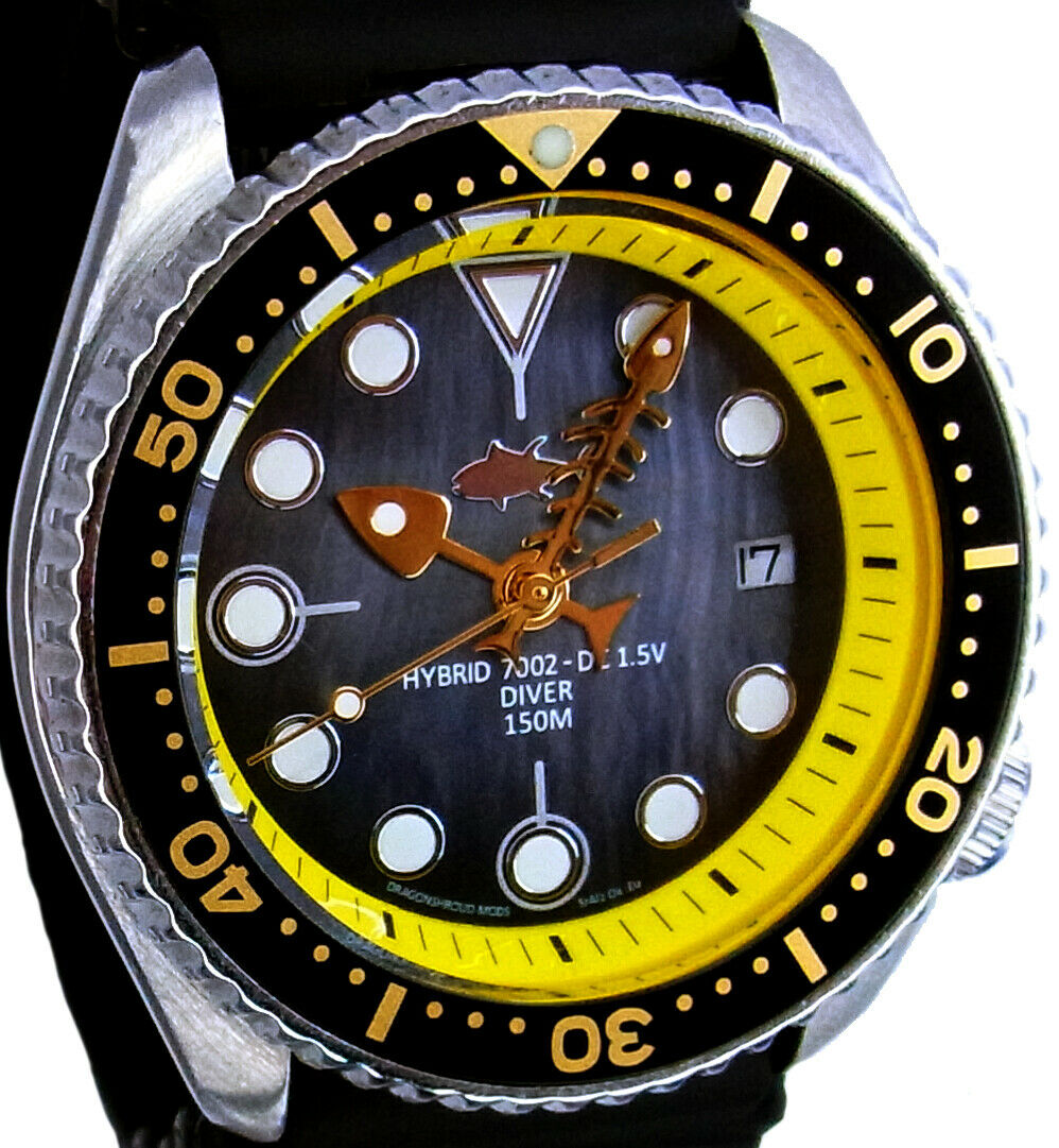 Vintage diver SEIKO 7002 Quartz FISH BONE hands mod w Black Mother Of Pearl WatchCharts Marketplace