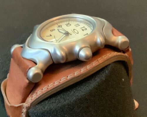 Oakley Saddleback Men's Watch, Brown, Ivory, Sapphire Crystal