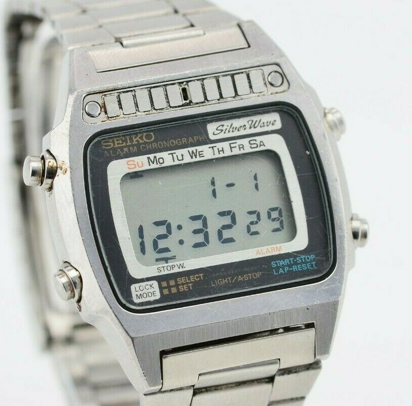 Seiko silver store wave digital watch